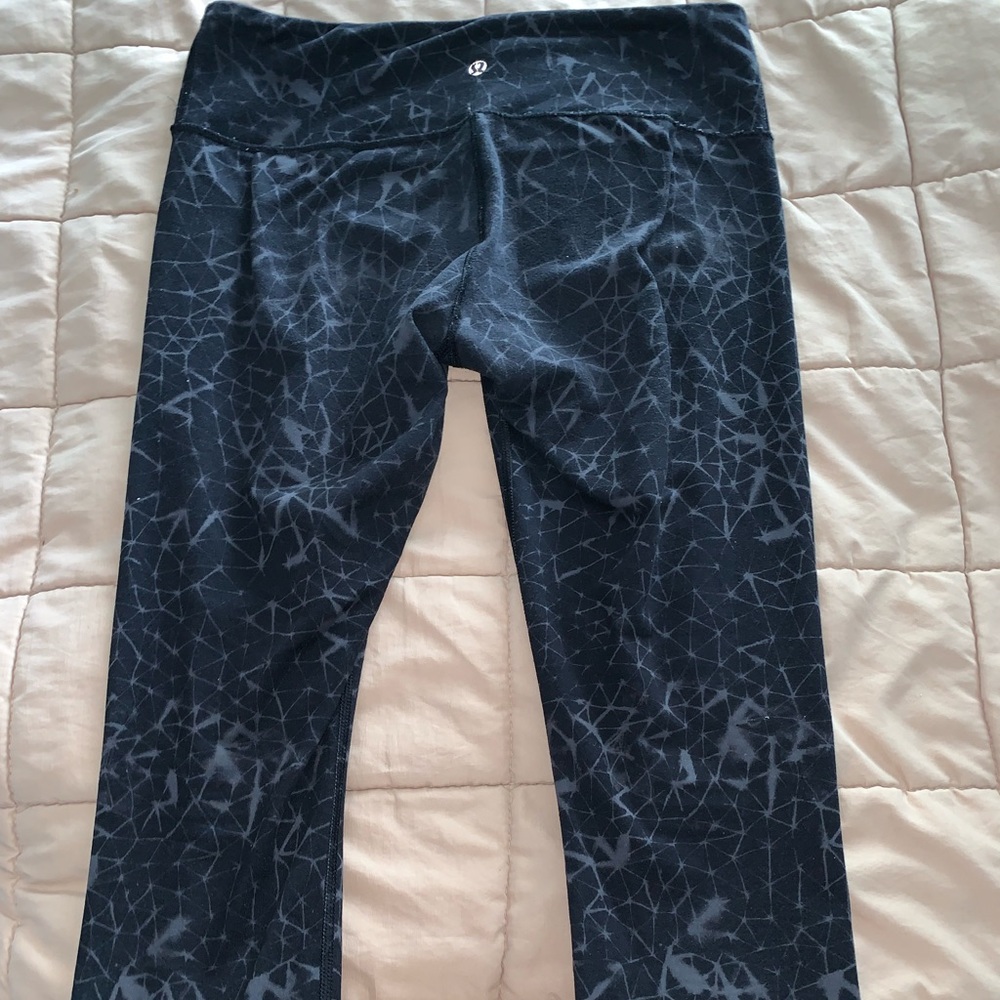 Lululemon 25” black leggings